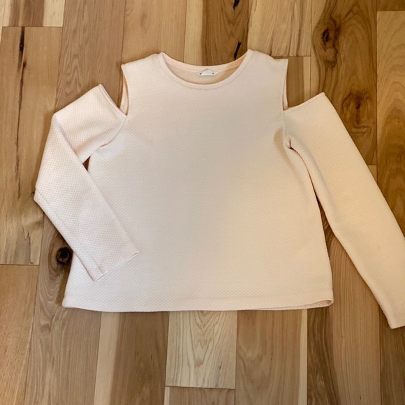 Cut out, long sleeve, Club Monaco top - Picture 3 of 4